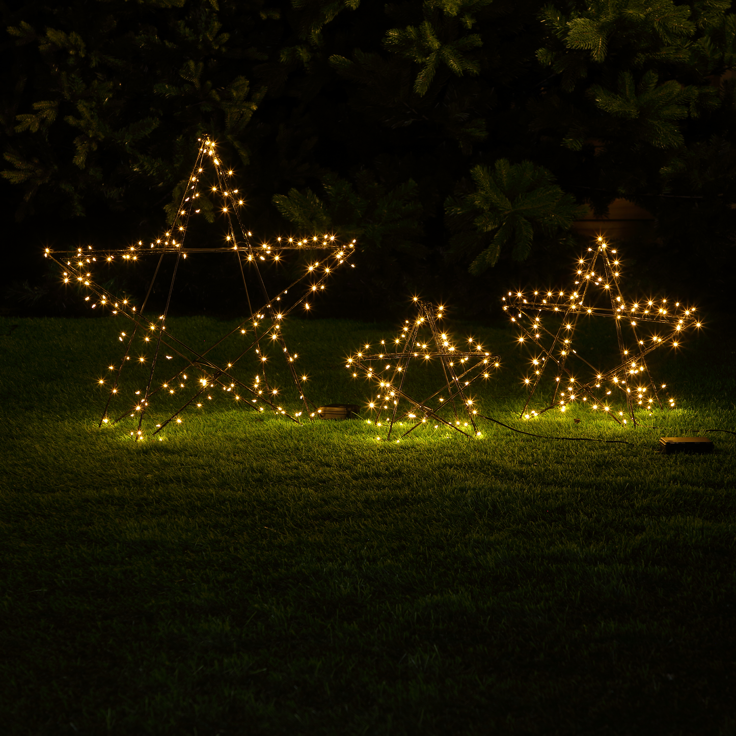 55cm Battery Operated Folding Black Wire Star - 180 Warm White LEDs