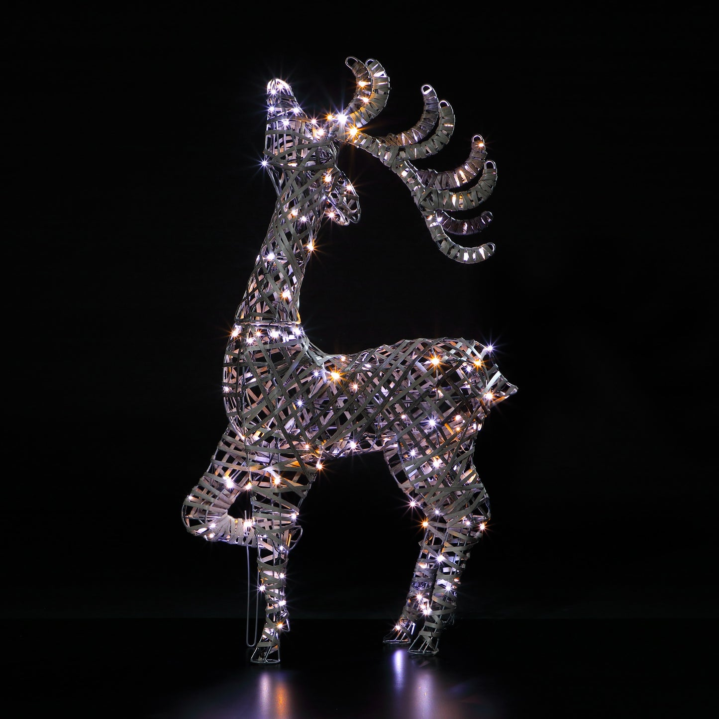 1M Grey Rattan Blenheim Stag - 160 LEDs