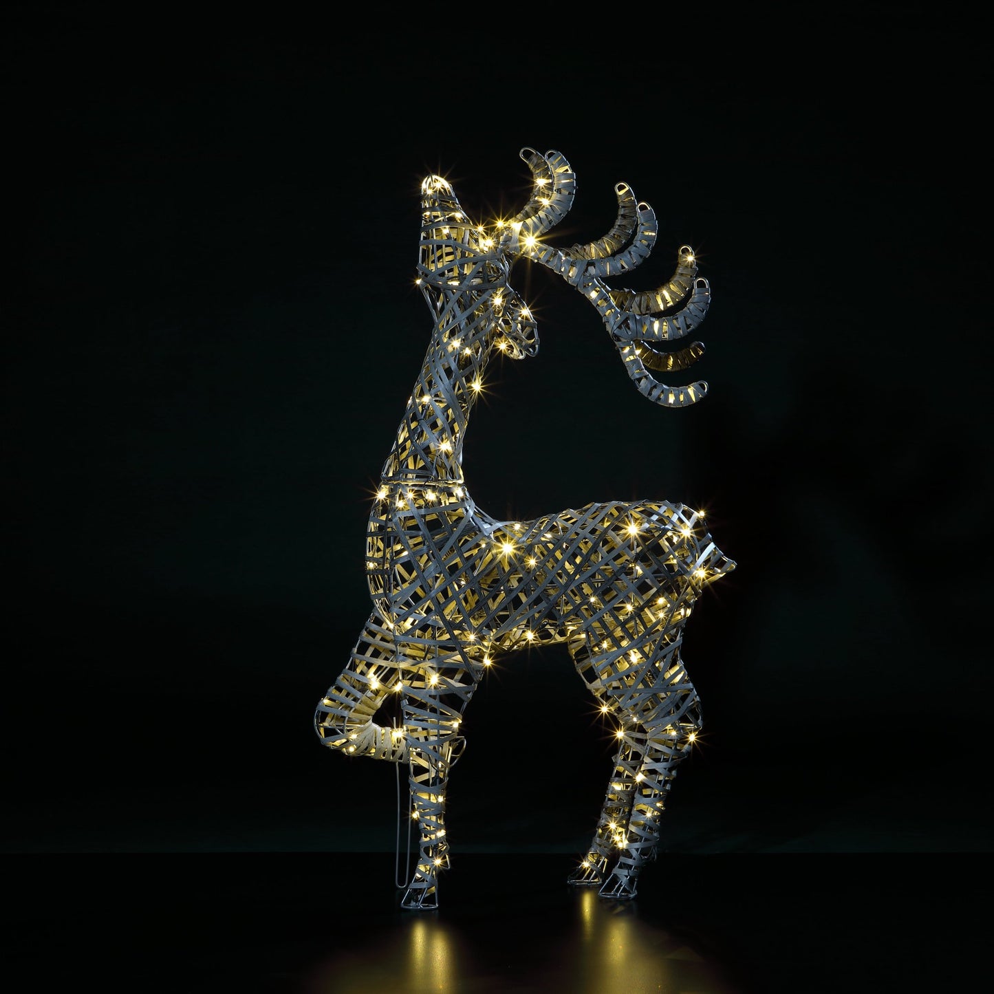 1M Grey Rattan Blenheim Stag - 160 LEDs
