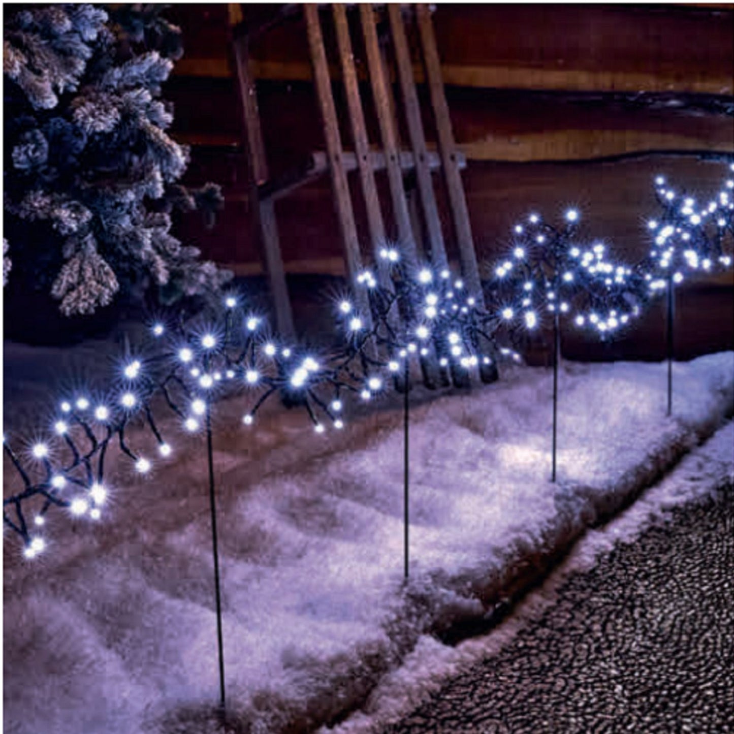 480 White Multifunction Cluster Lights With 6 Stakes