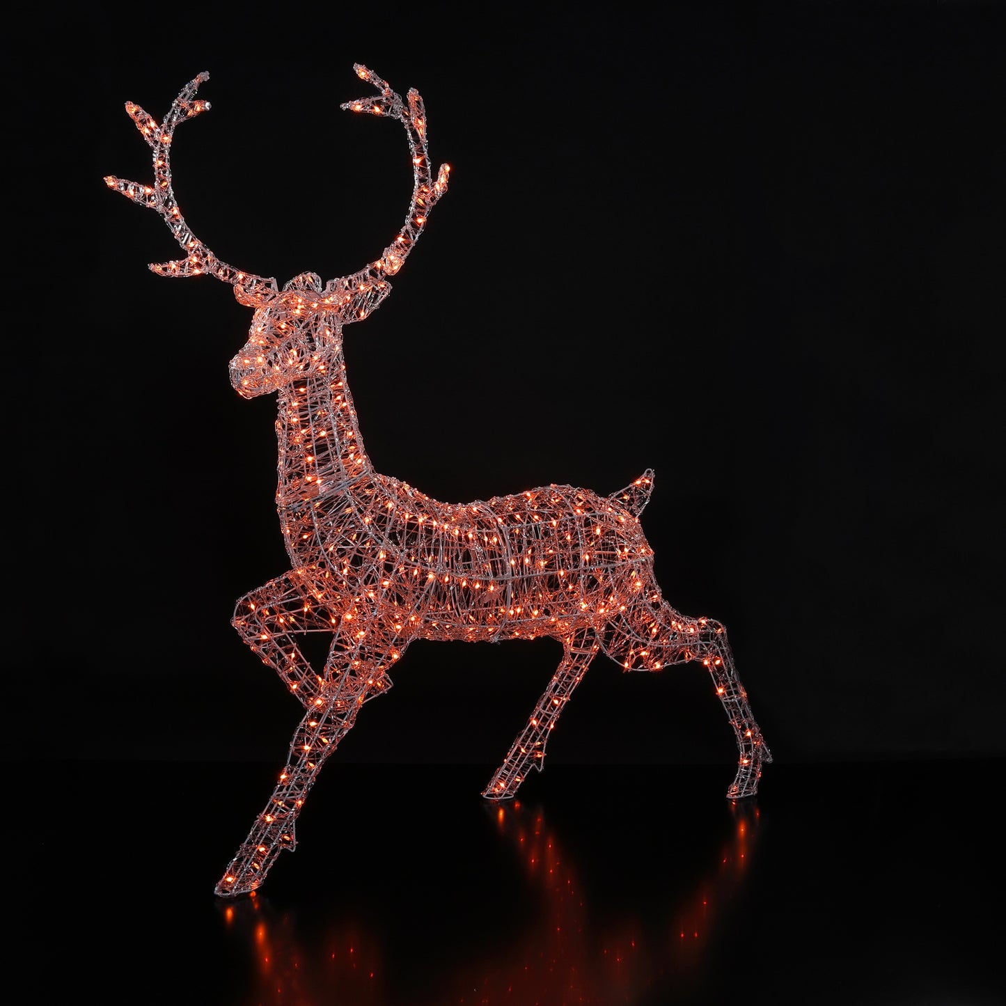 Spectrum 1.4M Spun Acrylic Woburn Stag With Wire Antlers