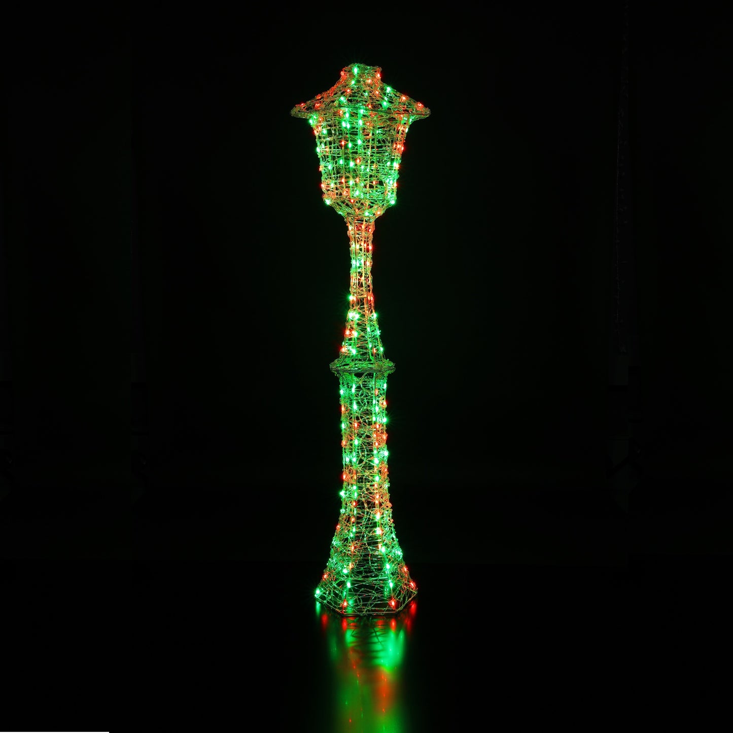 Spectrum 1.5M Spun Acrylic Dickensian Lampost