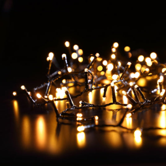 2000 Stardust Random Twinkling Décor Tree Lights with Black Cable