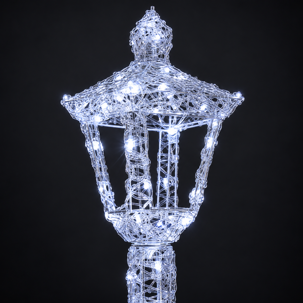 1.15M Spun Acrylic Dickensian Lamp Post