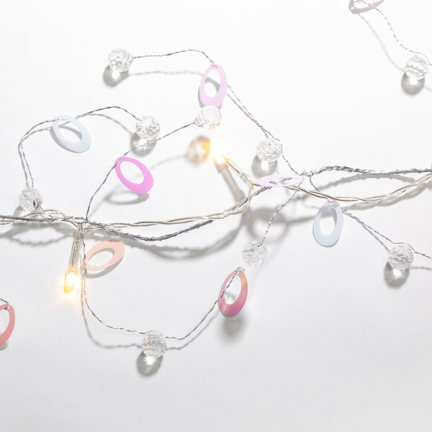 2m Warm White Iridescent Disc Garland - 20 LEDs - NOMA