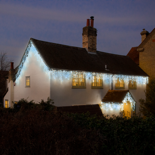 144 White/Ice Blue Snowing Icicles with White Cable